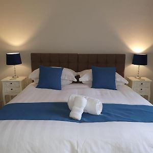 Deluxe Double Room Bath